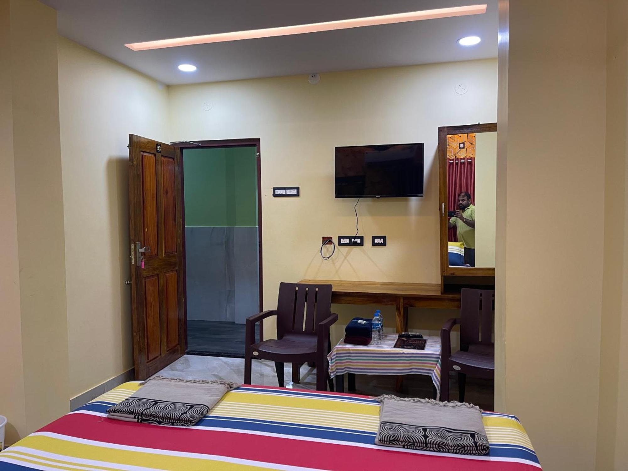 Nimmu Guest House & Restaurant Gokarna Gokarna  Esterno foto